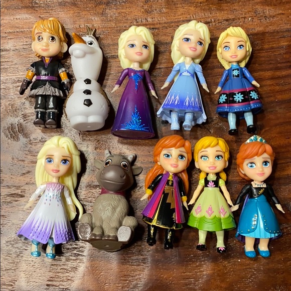 Disney Toys Disney Frozen 2 Figurines Olaf Elsa Anna S Poshmark